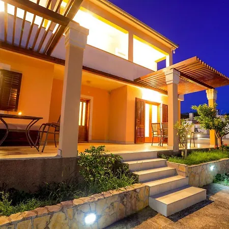 Villa Lara-3d Sveti Filip i Jakov